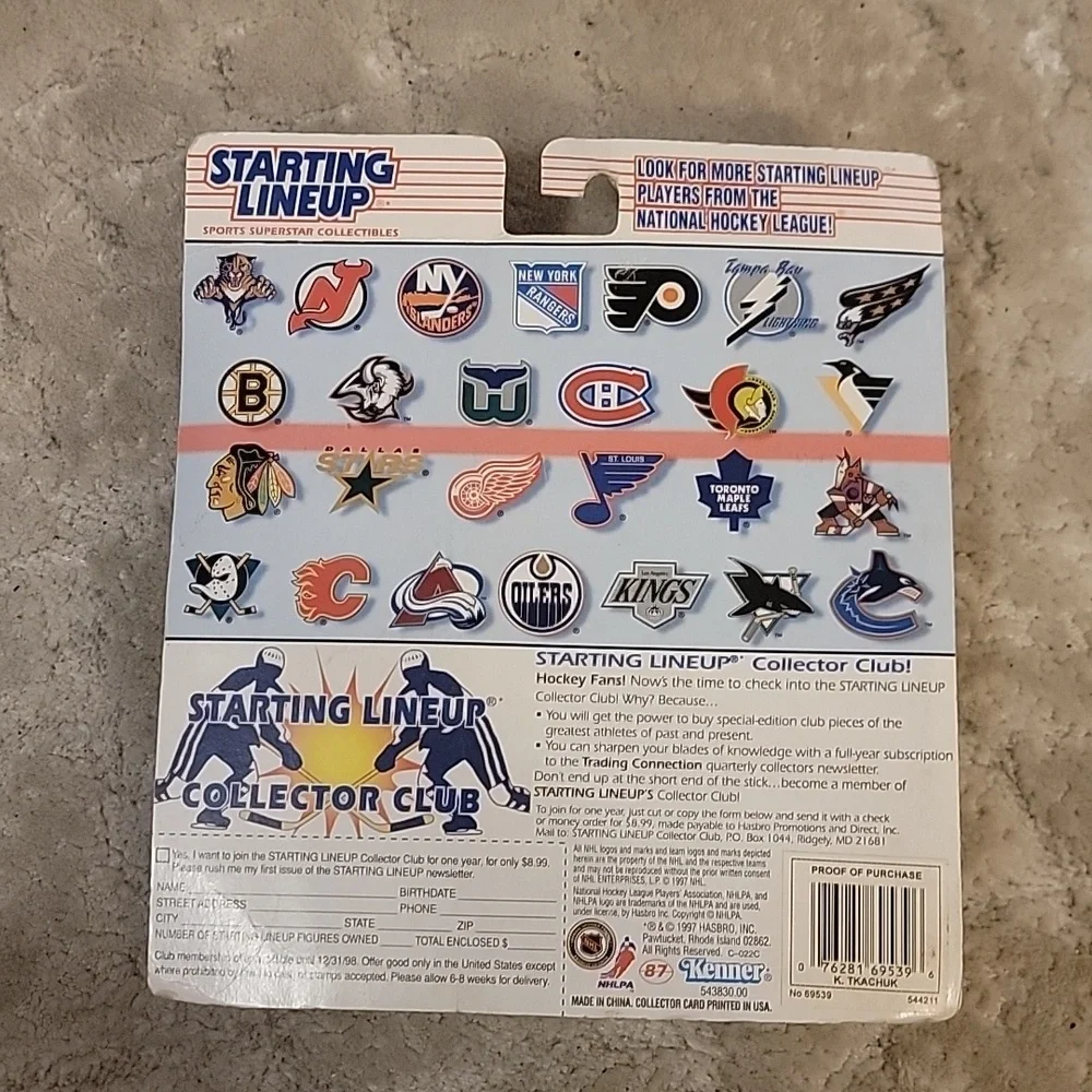 (J18) KEITH TKACHUK Starting Lineup 1997 Hockey
